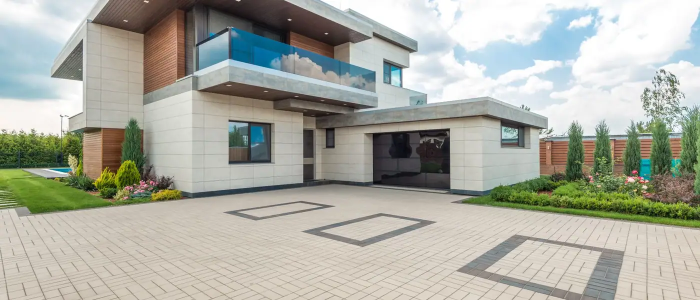 Concrete driveway on a home in Smyrna, GA